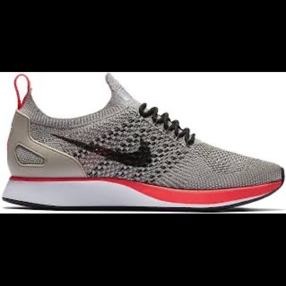 ❤️❤️❤️Nike Mariah Flyknit Racer size 7,5 US❤️❤️❤️